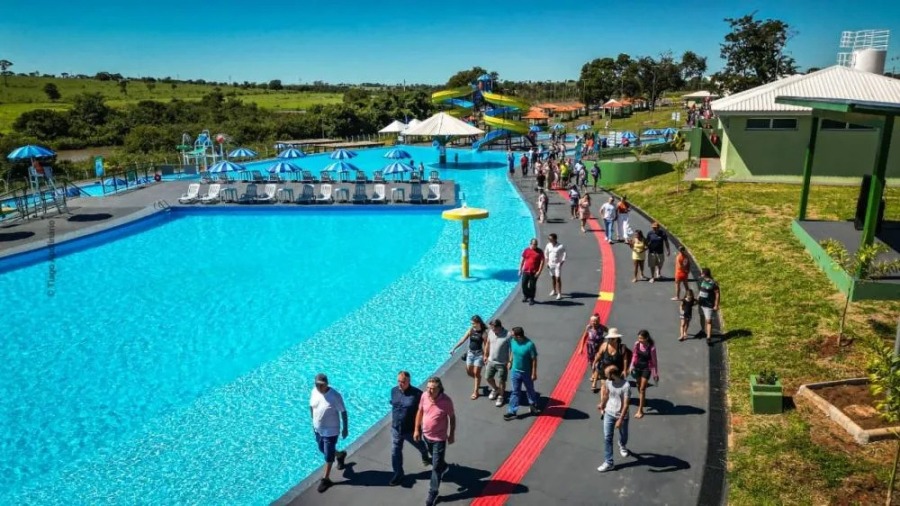 Parque Aquático Guassu é entregue após anos de paralisação em Bataguassu