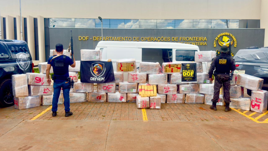 Drogas avaliadas em R$ 4,1 milhões são apreendidas em área de lazer 