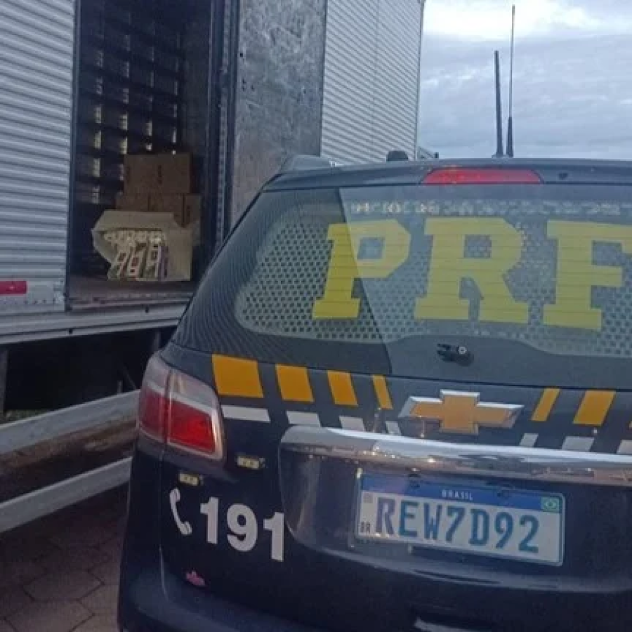 PRF apreende 20 mil maços de cigarros contrabandeados em Bataguassu