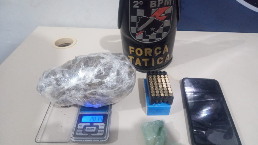 Homem é preso por tráfico e munições no Jardim das Violetas