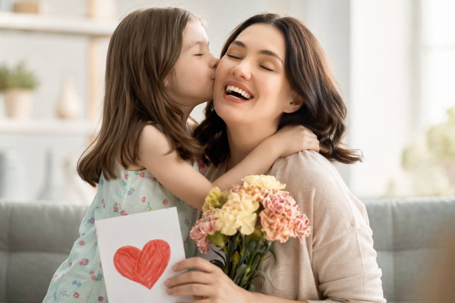 Dia das Mães deve movimentar R$ 452 milhões no comércio de MS em 2026