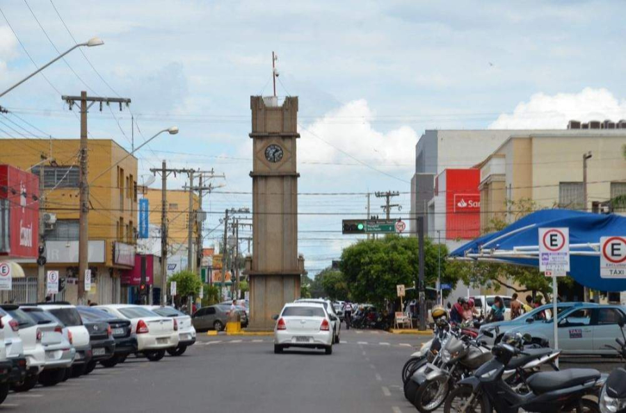 Feriado de 1º de Maio altera serviços e comércio em Três Lagoas