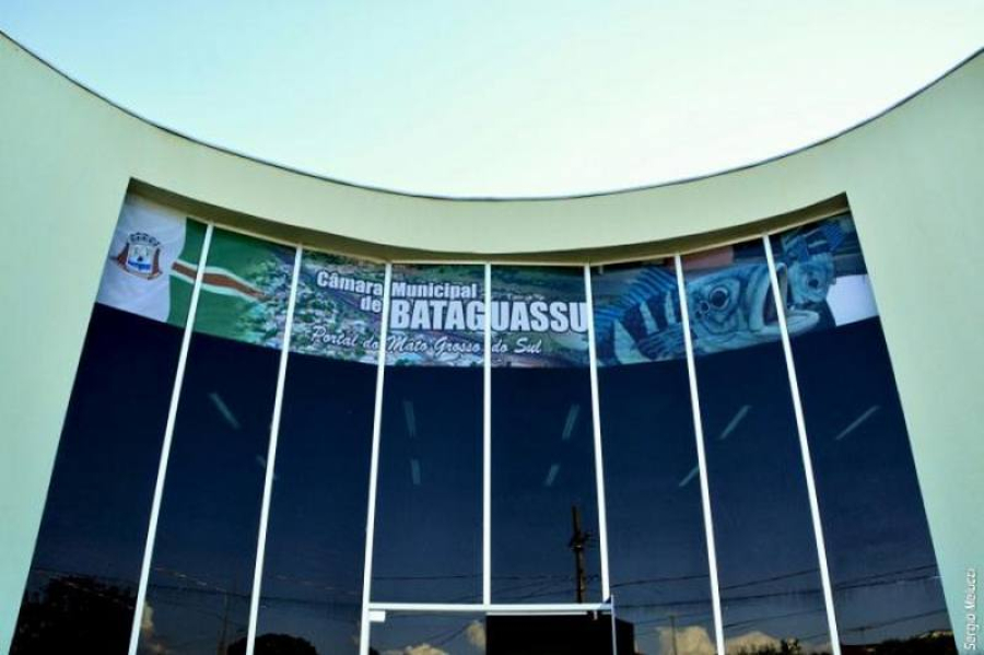 Câmara mantém licitação após denúncia
