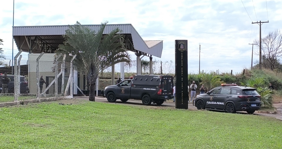 Defesa de Deolane tenta habeas corpus após transferência para presídio de Tupi Paulista