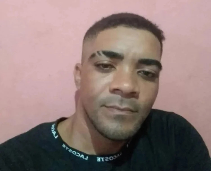 Homem é morto a tiros dentro de casa em Paranaíba