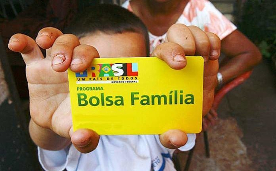 Beneficiários com NIS de final 8 recebem Bolsa Família de agosto