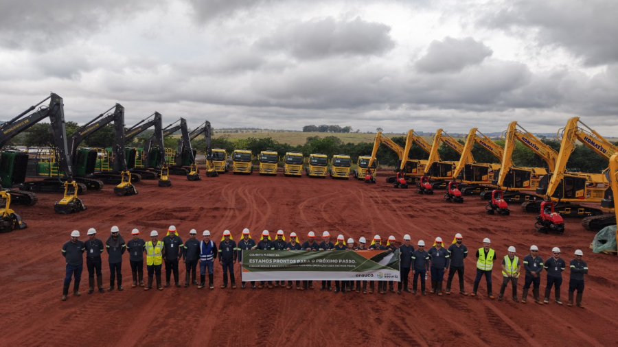 Arauco recebe máquinas para operação florestal