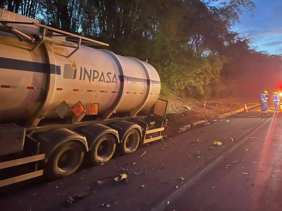 Acidente na BR-158 deixa três mortos